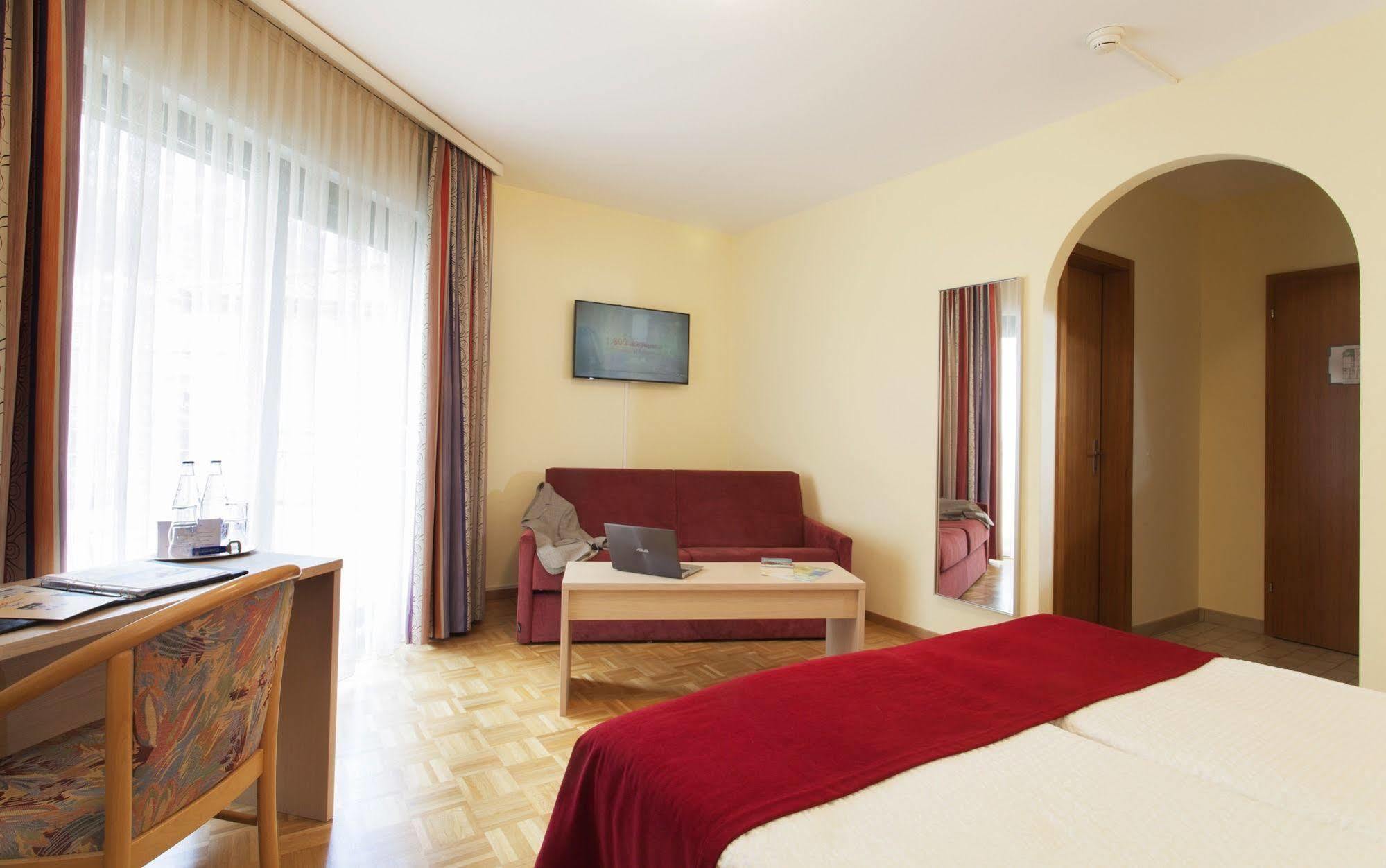Geranio Au Hotel 3*